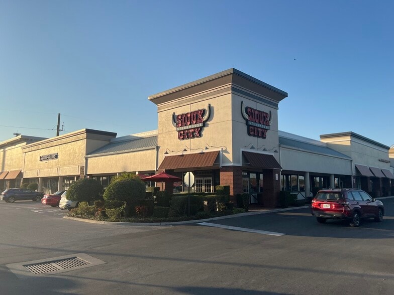 8501-8755 Little Rd, New Port Richey, FL for lease - Building Photo - Image 3 of 6