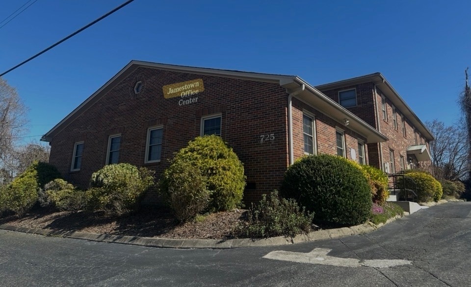 725 W Main St, Jamestown, NC for lease Primary Photo- Image 1 of 13