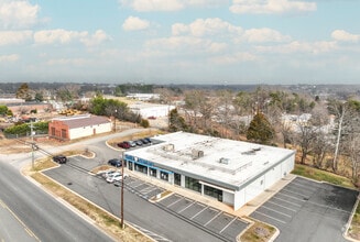 655-657 Lenoir Rhyne Blvd SE, Hickory, NC - Aerial  map view