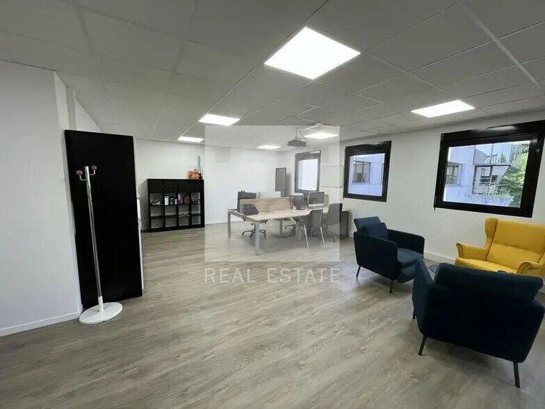 4 Allee De L'Expansion, Francheville à vendre - Photo intérieure - Image 2 de 10