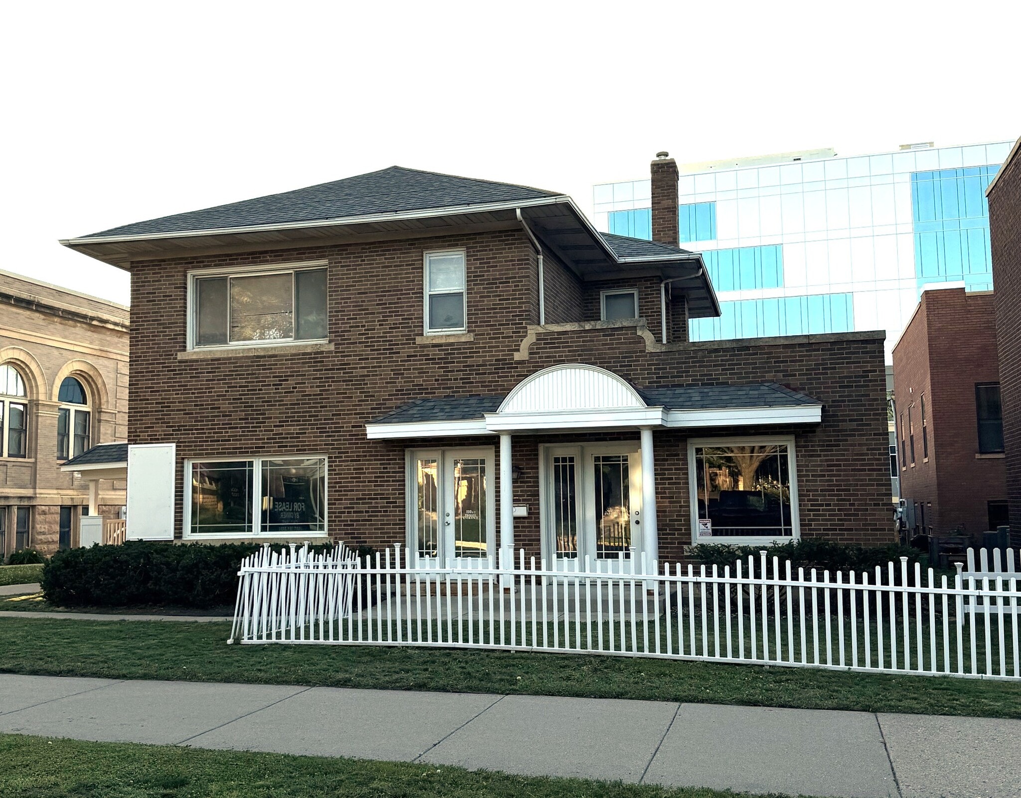 110 S Broad St, Mankato, MN for lease Building Photo- Image 1 of 8