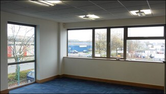 Plus de détails pour Kelvin Rd, Swindon - Bureau à louer