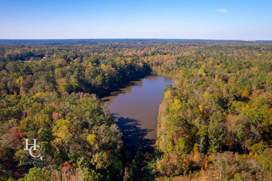 14 Aeronca Rd, Belton, SC à vendre - Photo du bâtiment - Image 2 de 13