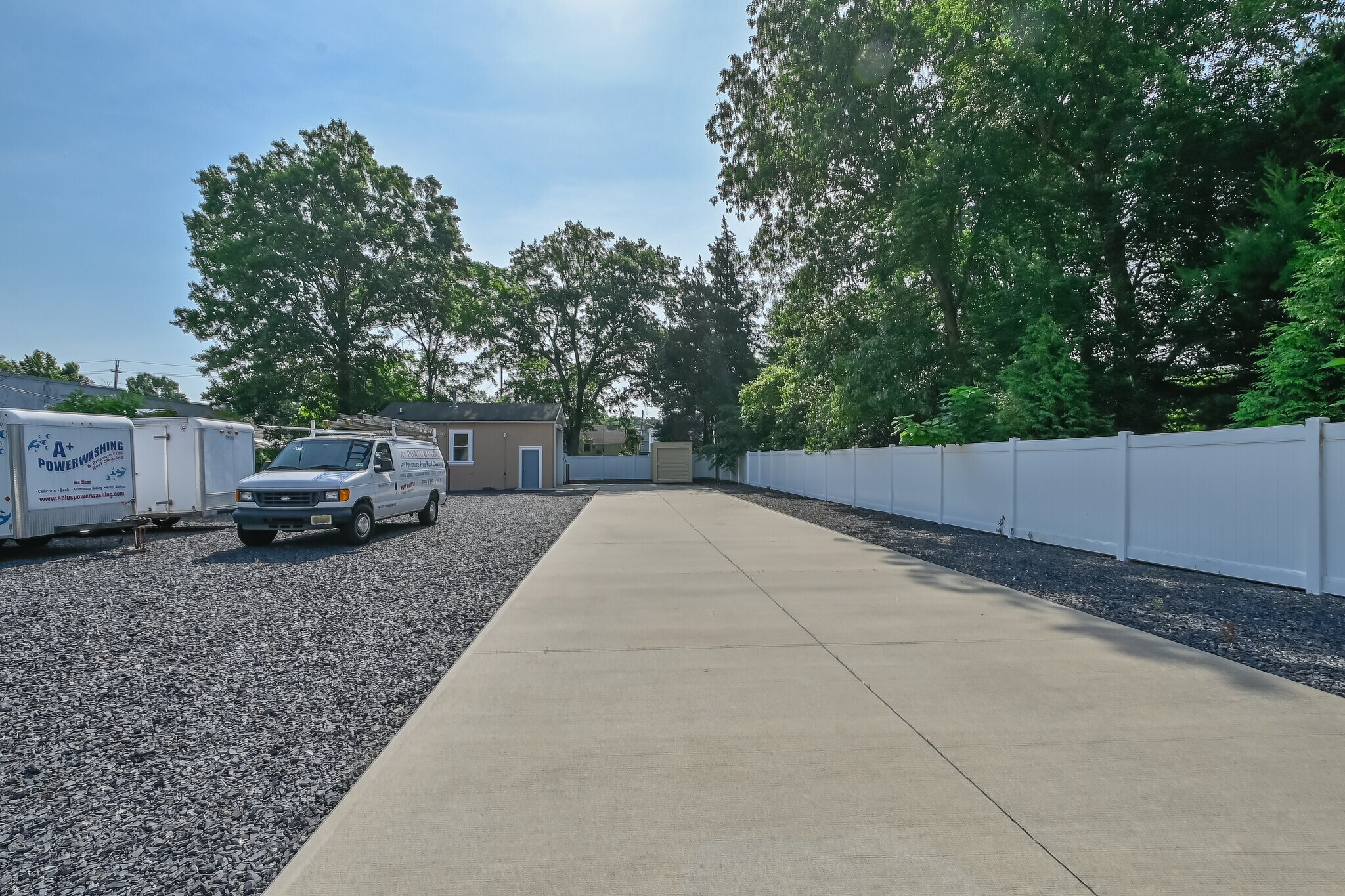 33 Bordentown Tpke, Jamesburg, NJ à vendre Photo principale- Image 1 de 18