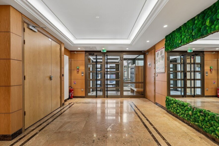 16 Rue De Solferino, Boulogne-Billancourt for lease - Building Photo - Image 2 of 5