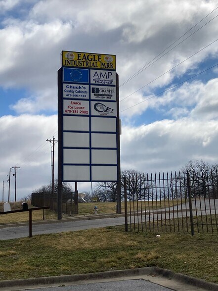 2282 W Centerton Blvd, Centerton, AR for sale - Building Photo - Image 2 of 4