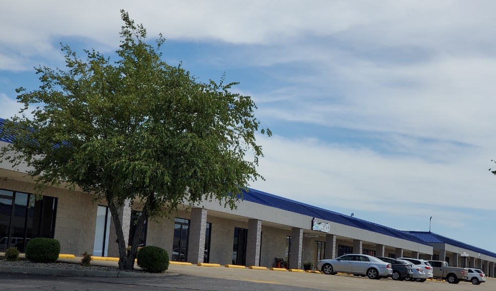 385 Outlet Ave, Eddyville, KY for sale - Building Photo - Image 3 of 19