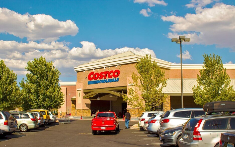 125-175 Disc Dr, Sparks, NV à louer - Photo du bâtiment - Image 2 de 7