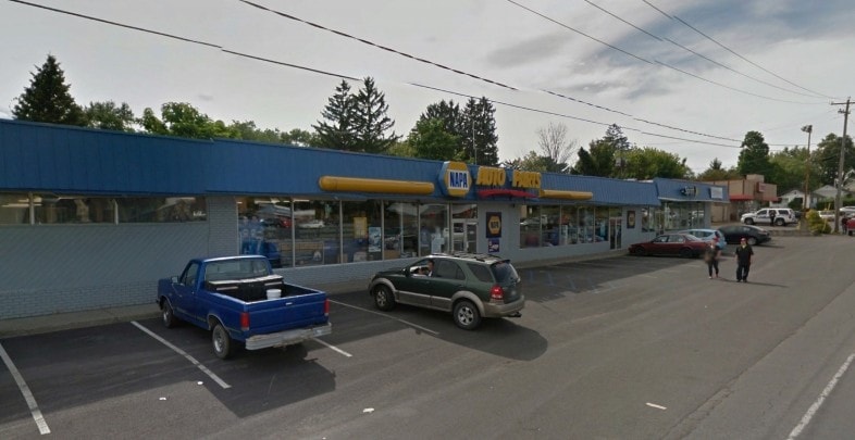 9 Healy Blvd, Hudson, NY for lease Primary Photo- Image 1 of 7