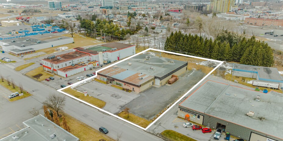 5350-5360 Av Trudeau, Saint-Hyacinthe, QC for sale Primary Photo- Image 1 of 1