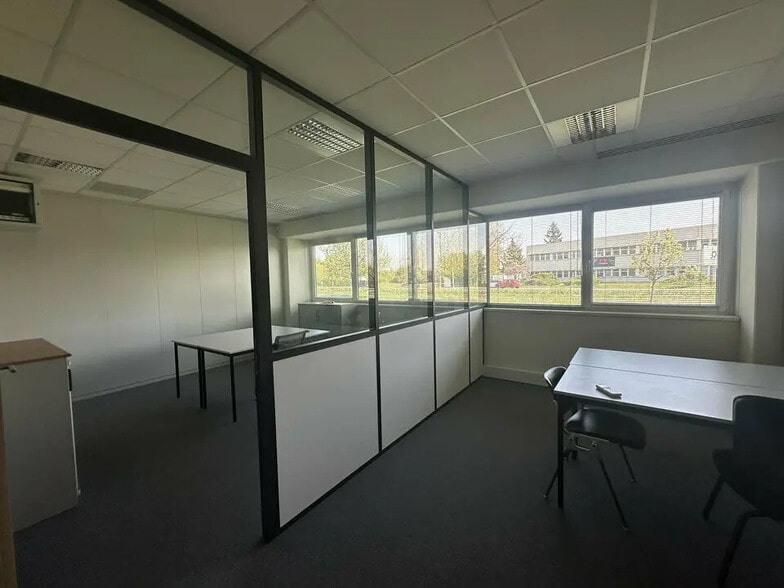Bureau dans Schiltigheim à louer - Photo intérieure - Image 3 de 8