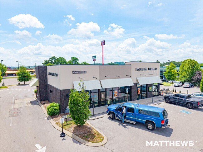Plus de détails pour 639 S Cumberland St, Lebanon, TN - Commerce de détail à vendre