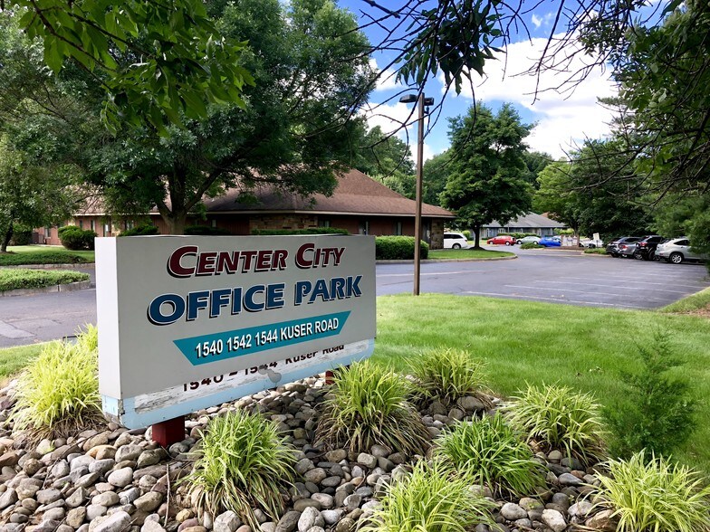 1544 Kuser Rd, Hamilton, NJ à louer - Autre - Image 2 de 3