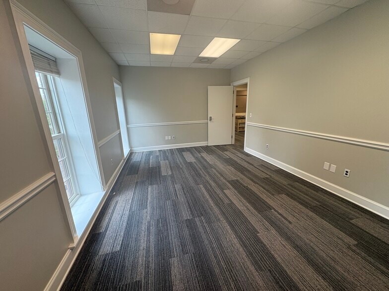 198 E Main St, Franklin, TN for lease - Building Photo - Image 3 of 6