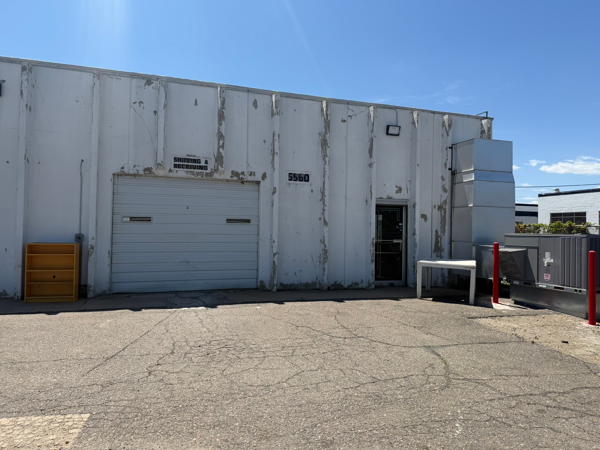 2065-2085 S Holly St, Denver, CO for lease Building Photo- Image 1 of 11