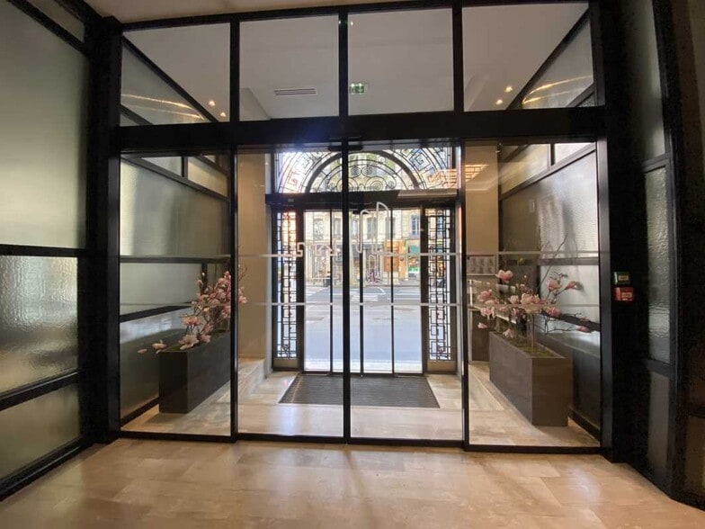 58 Avenue Maréchal Foch, Lyon à louer - Hall d’entrée - Image 3 de 22