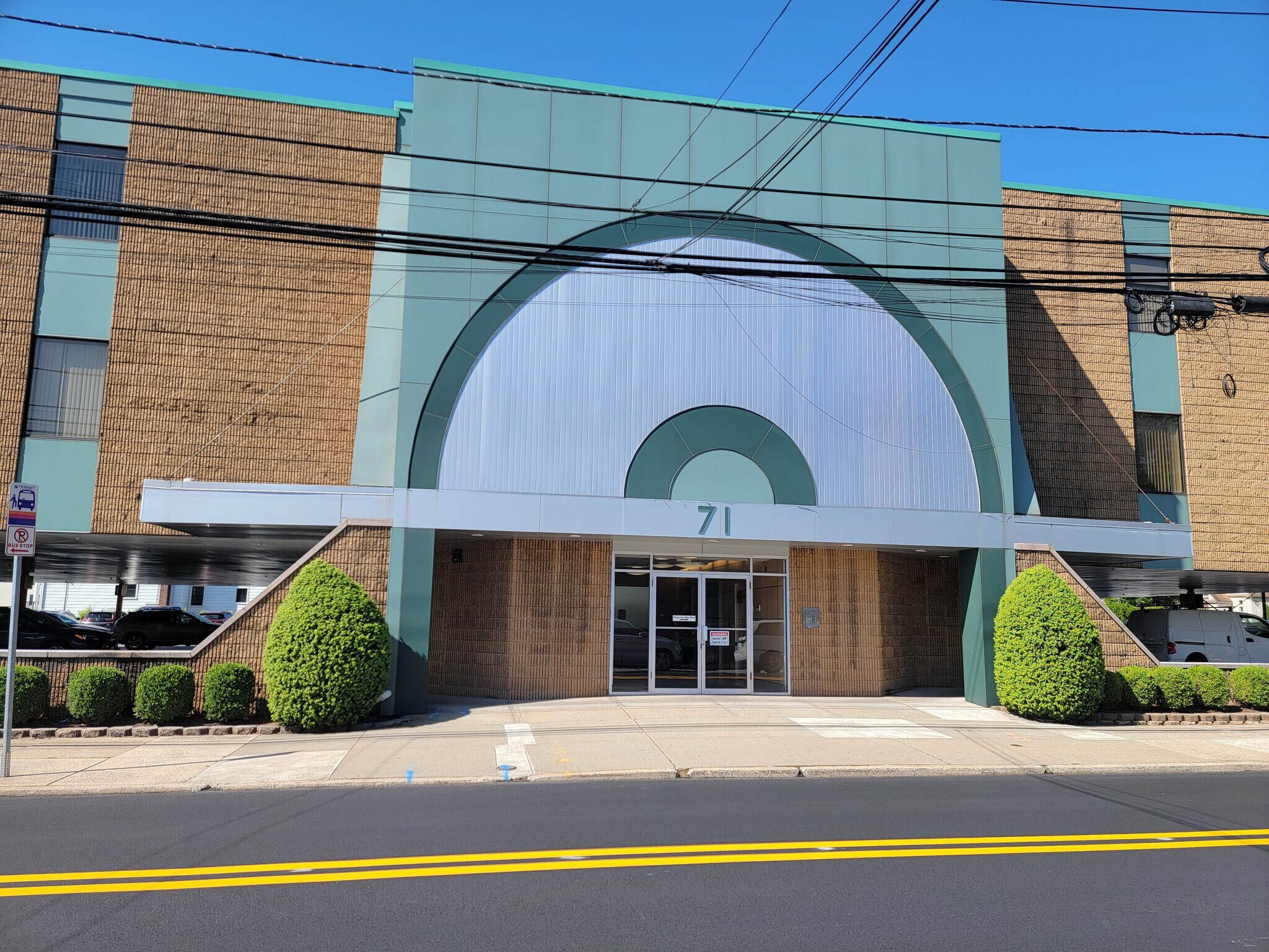 71 Union Ave, Rutherford, NJ à louer Photo du bâtiment- Image 1 de 8