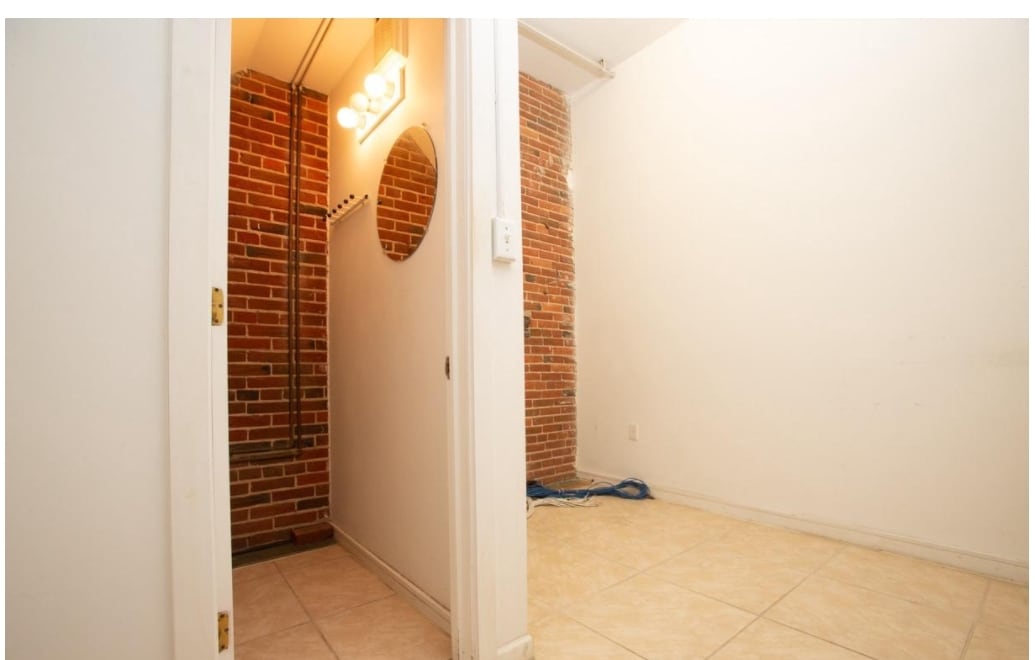 222 Church St, Philadelphia, PA à louer Photo intérieure- Image 1 de 6