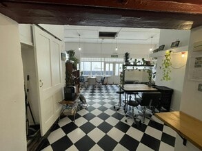 18 West St, Hastings à louer Photo intérieure- Image 2 de 7