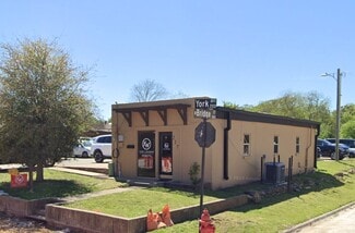 More details for 217 York Ave, Weatherford, TX - Retail for Lease