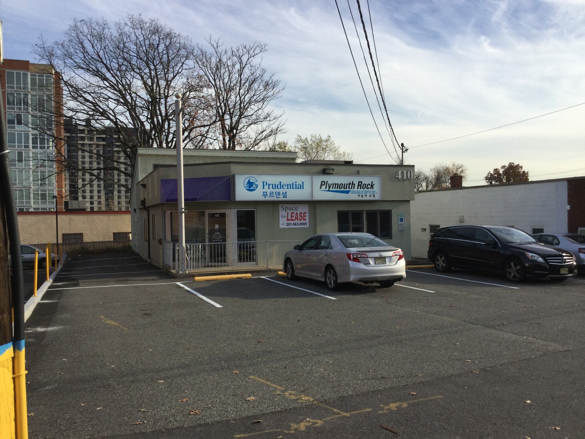 410 Bergen Blvd, Palisades Park, NJ for lease Primary Photo- Image 1 of 11