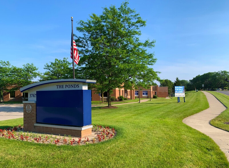 3767 Ranchero Dr, Ann Arbor, MI for lease - Building Photo - Image 2 of 7