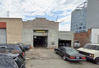 Plus de détails pour 423 W 218th St, New York, NY - Commerce de détail à vendre