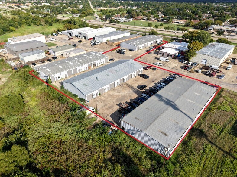 6515 Industrial Dr, Sachse, TX à louer - Photo du bâtiment - Image 3 de 4