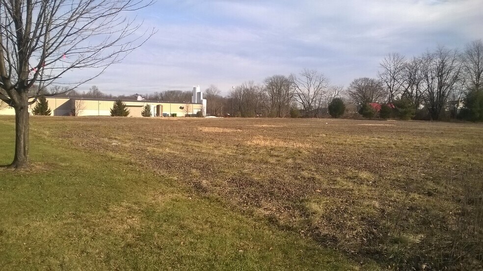 Quarry Rd, Douglassville, PA à vendre - Photo du bâtiment - Image 2 de 7