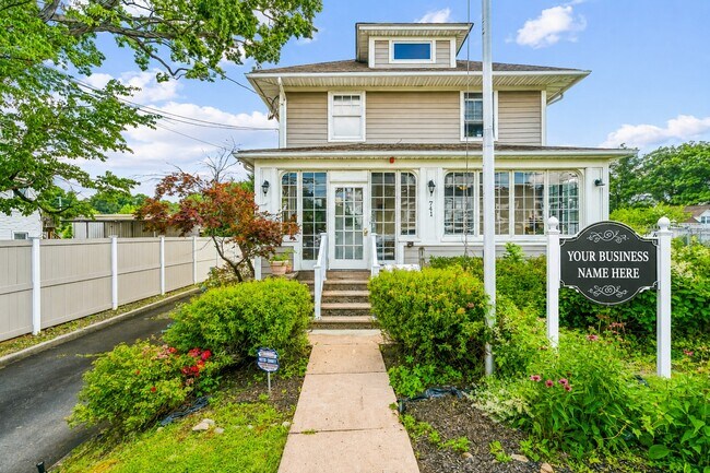 Plus de détails pour 741 W Nyack Rd, West Nyack, NY - Bureau à louer