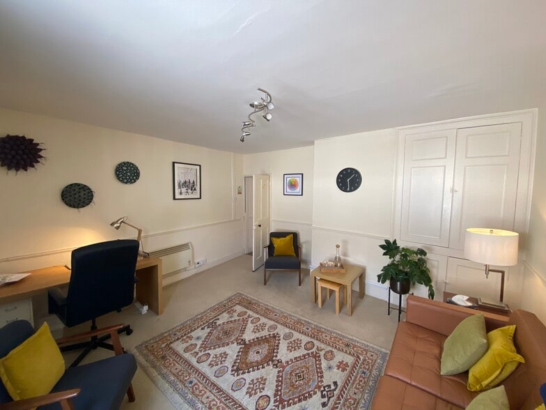 21-27 New St, Salisbury for lease - Building Photo - Image 3 of 6