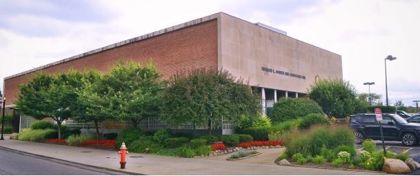 13000 Shaker Blvd, Cleveland, OH for sale - Building Photo - Image 1 of 1