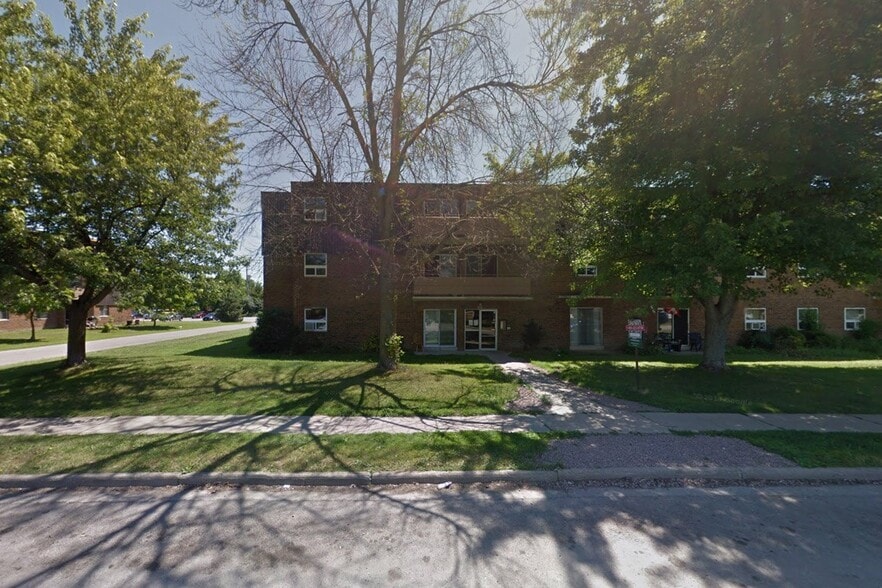 88 Confederation Dr, St Thomas, ON for sale - Primary Photo - Image 1 of 1