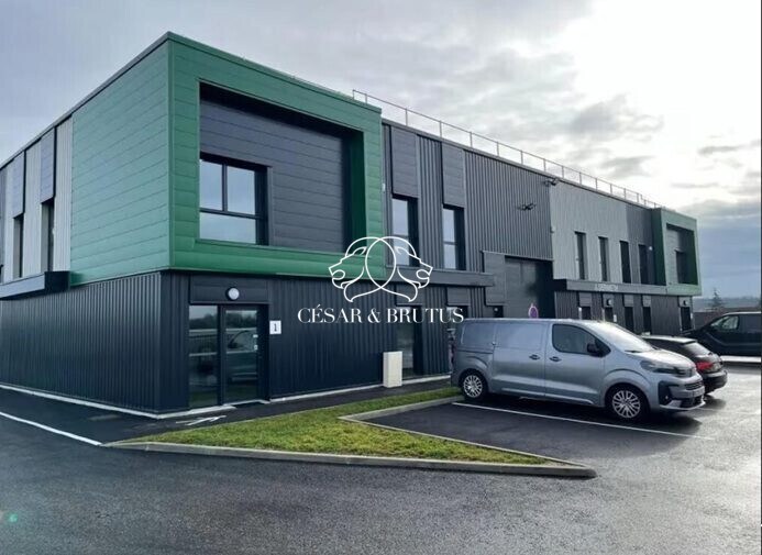 Flex in VILLETTE-D'ANTHON for lease Building Photo- Image 1 of 11