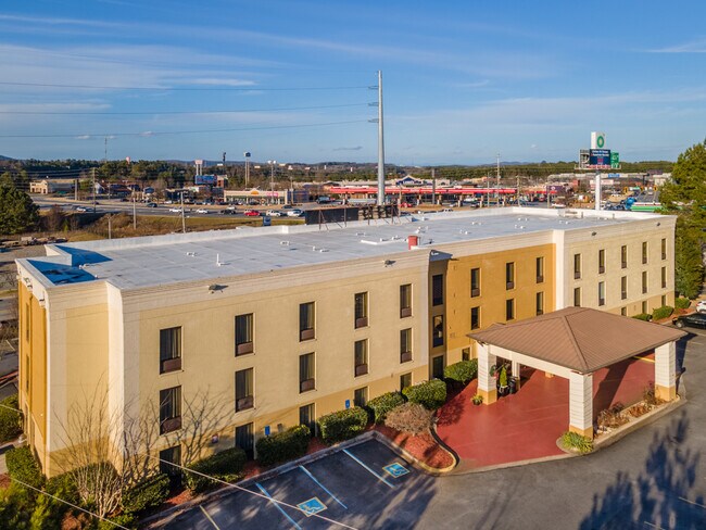 More details for 905 Buford Rd, Cumming, GA - Hospitality for Sale