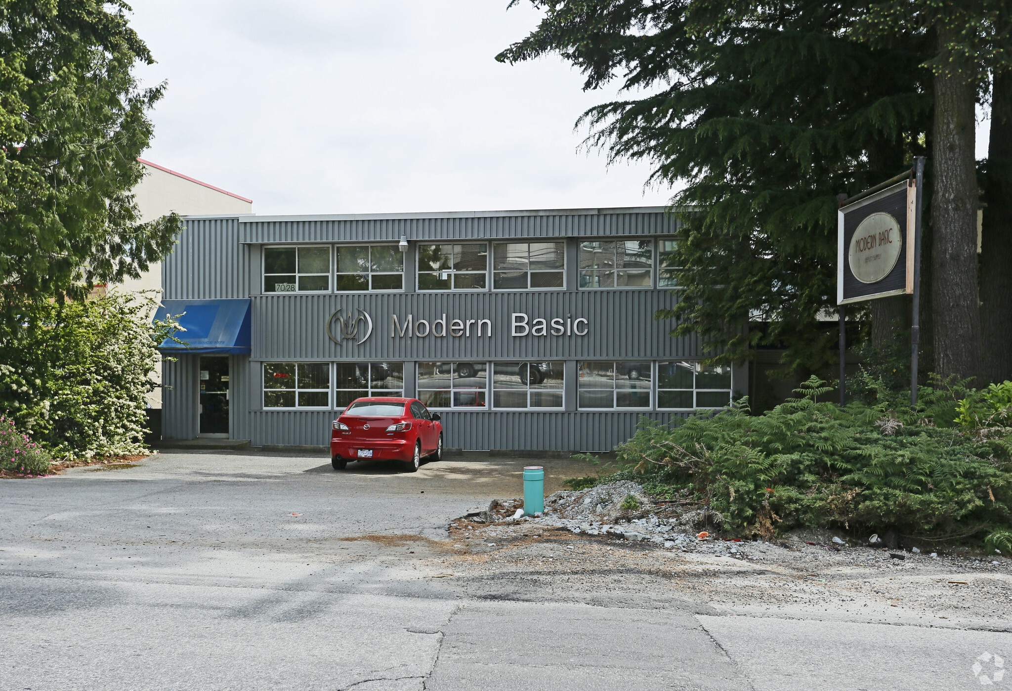 7028 Macpherson Ave, Burnaby, BC for sale Primary Photo- Image 1 of 1