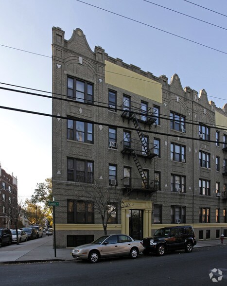 123-125 Summit Ave, Jersey City, NJ à vendre - Photo principale - Image 1 de 2