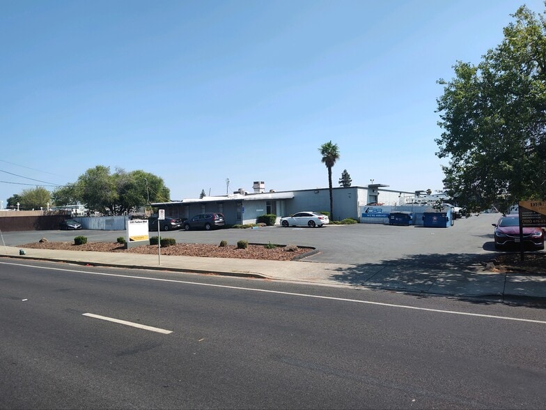 5393 Pacheco Blvd, Pacheco, CA for lease - Building Photo - Image 2 of 6