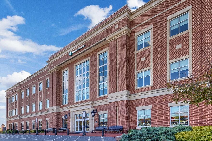 201 Dale Earnhardt Blvd, Kannapolis, NC à louer - Photo du bâtiment - Image 2 de 14