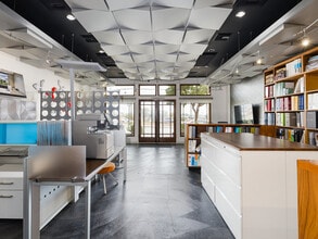 123 Richmond St, El Segundo, CA for lease Interior Photo- Image 1 of 24