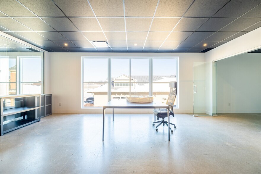 65 Rue De La Rive Droite, Bromont, QC à vendre - Photo intérieure - Image 2 de 14