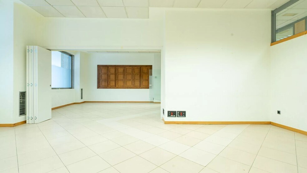 Multifamily in Alcalá de Henares, Madrid for sale - Interior Photo - Image 1 of 1