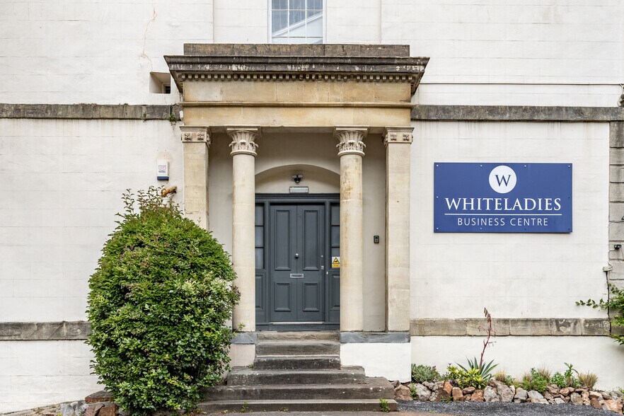 12 Whiteladies Rd, Bristol à louer - Photo du bâtiment - Image 3 de 4