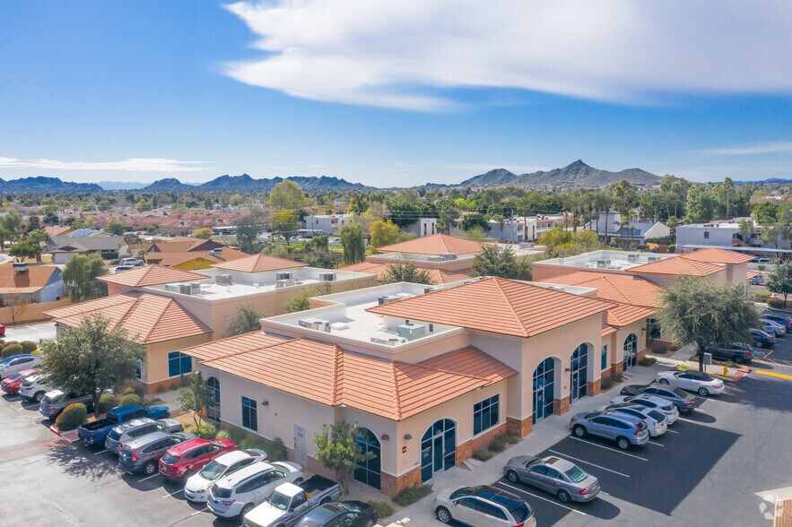 15255 N 40th St, Phoenix, AZ for lease - Building Photo - Image 2 of 3