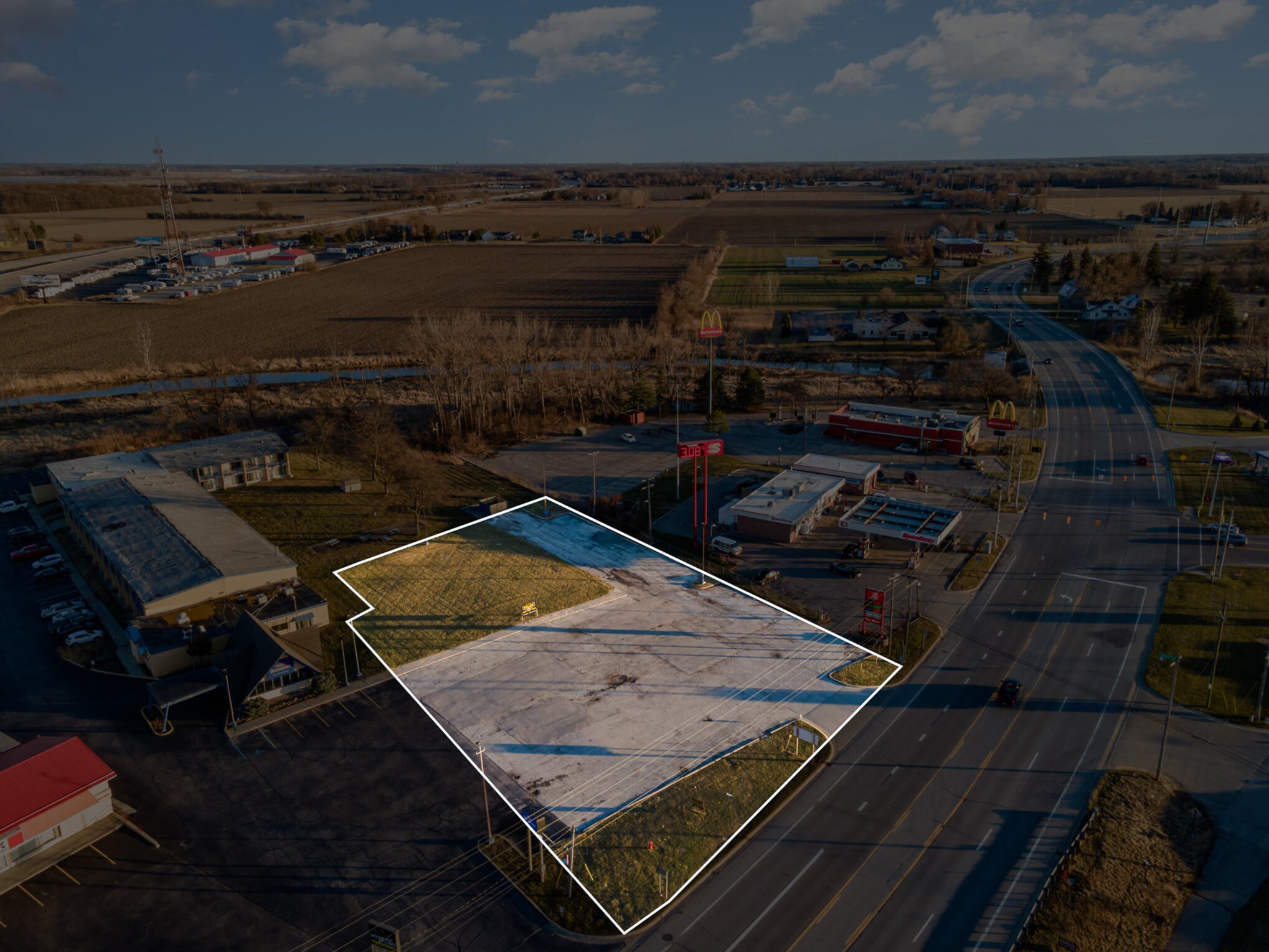 6295 Westside Saginaw Rd, Bay City, MI for sale Building Photo- Image 1 of 5