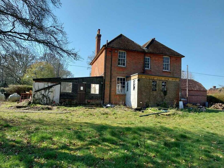 Severals Rd, Midhurst à louer - Photo du bâtiment - Image 2 de 7