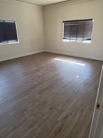 6903 Cactus Ct, San Diego, CA for lease - Interior Photo - Image 3 of 6