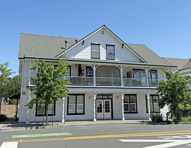 More details for 9030 Windsor Rd, Windsor, CA - Retail for Sale