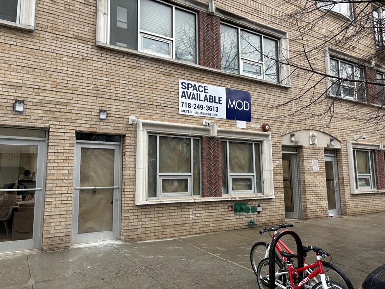 99 S 3rd St, Brooklyn, NY for lease - Building Photo - Image 1 of 4