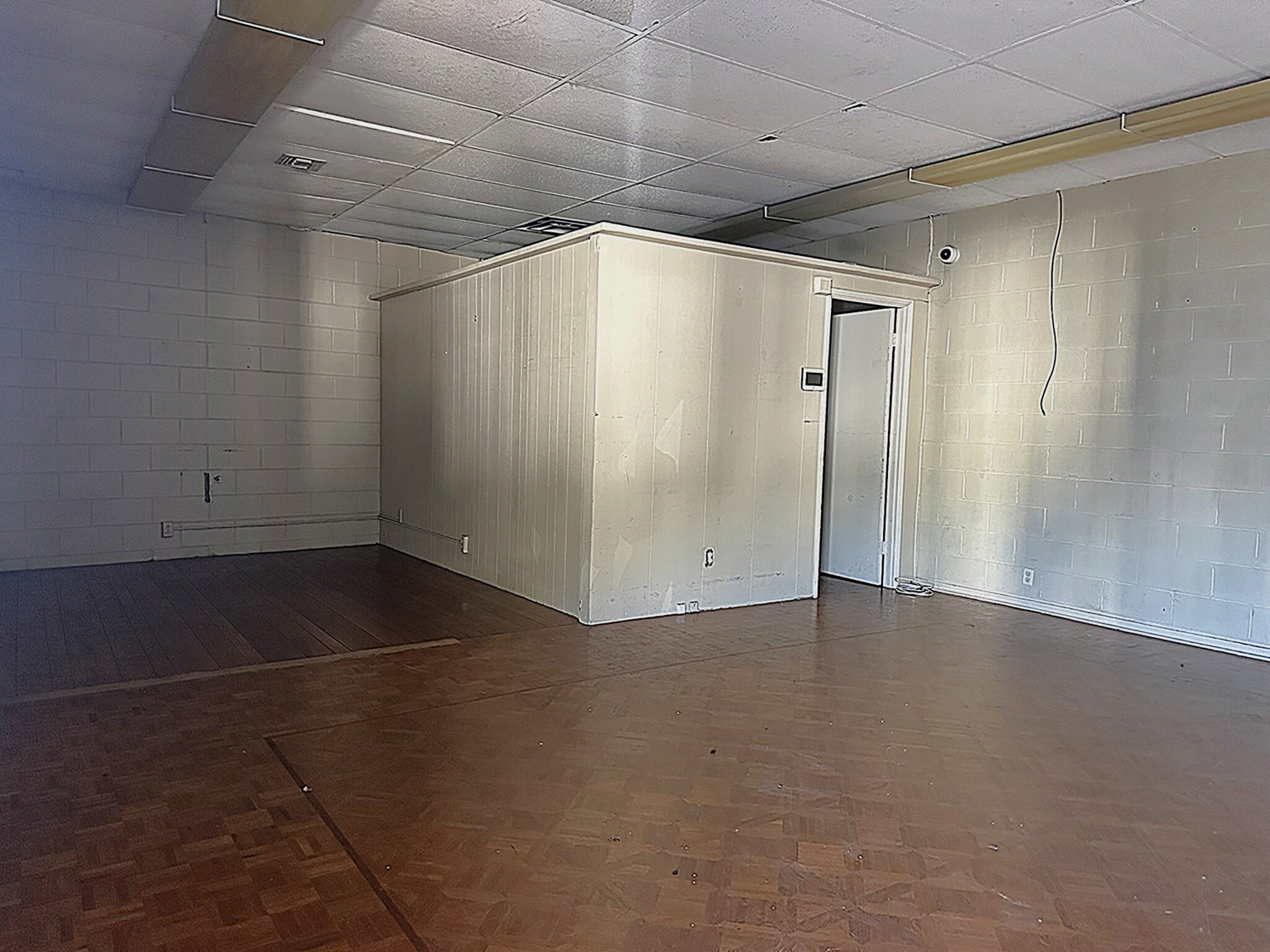 14408 E Whittier Blvd, Whittier, CA à louer Photo intérieure- Image 1 de 4